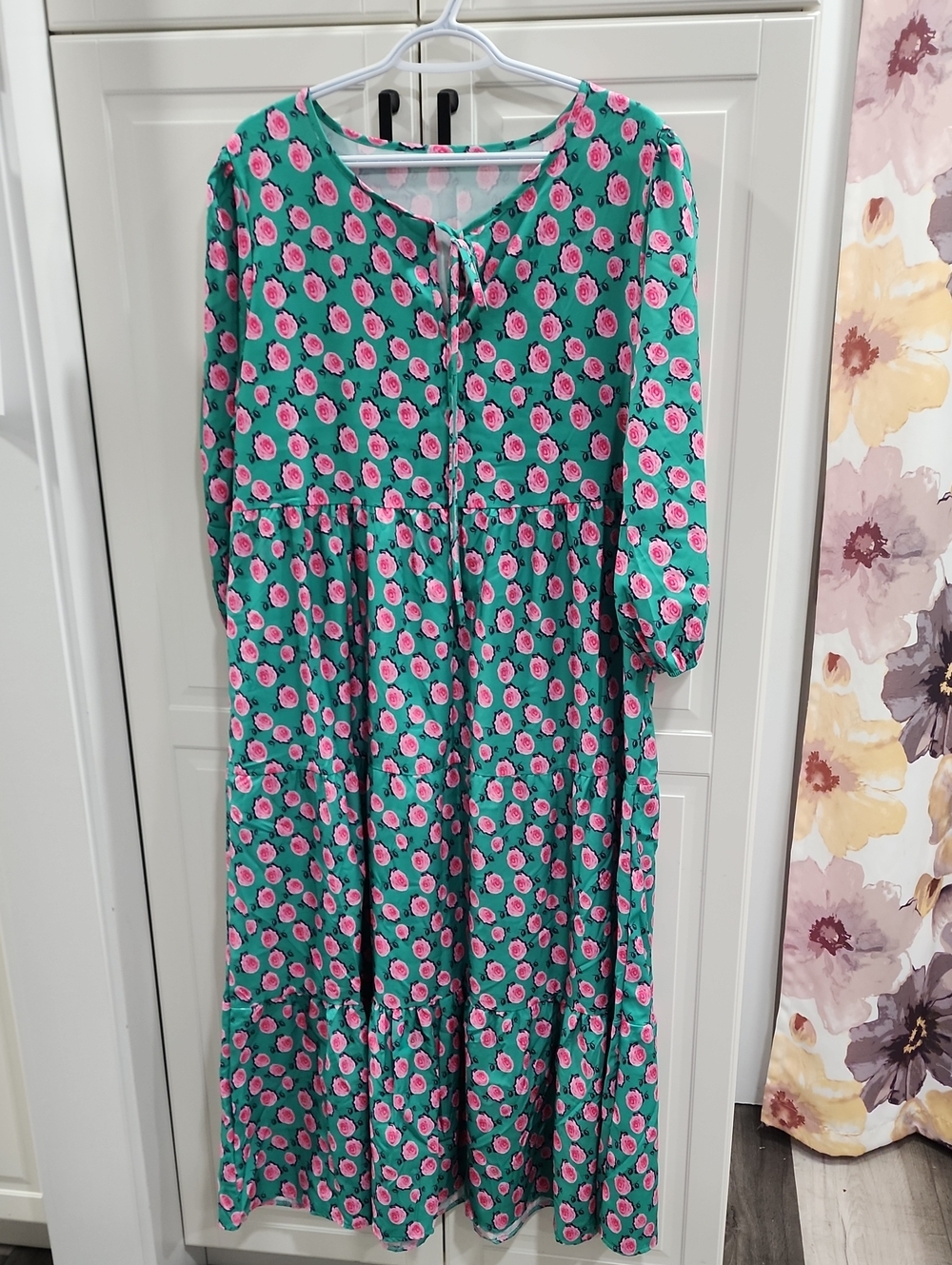 Green Floral Tie-Neck Maxi Dress - Pink Rose Print